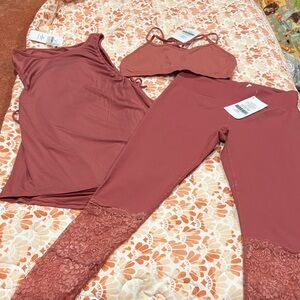 Fabletics Dusty Rose set